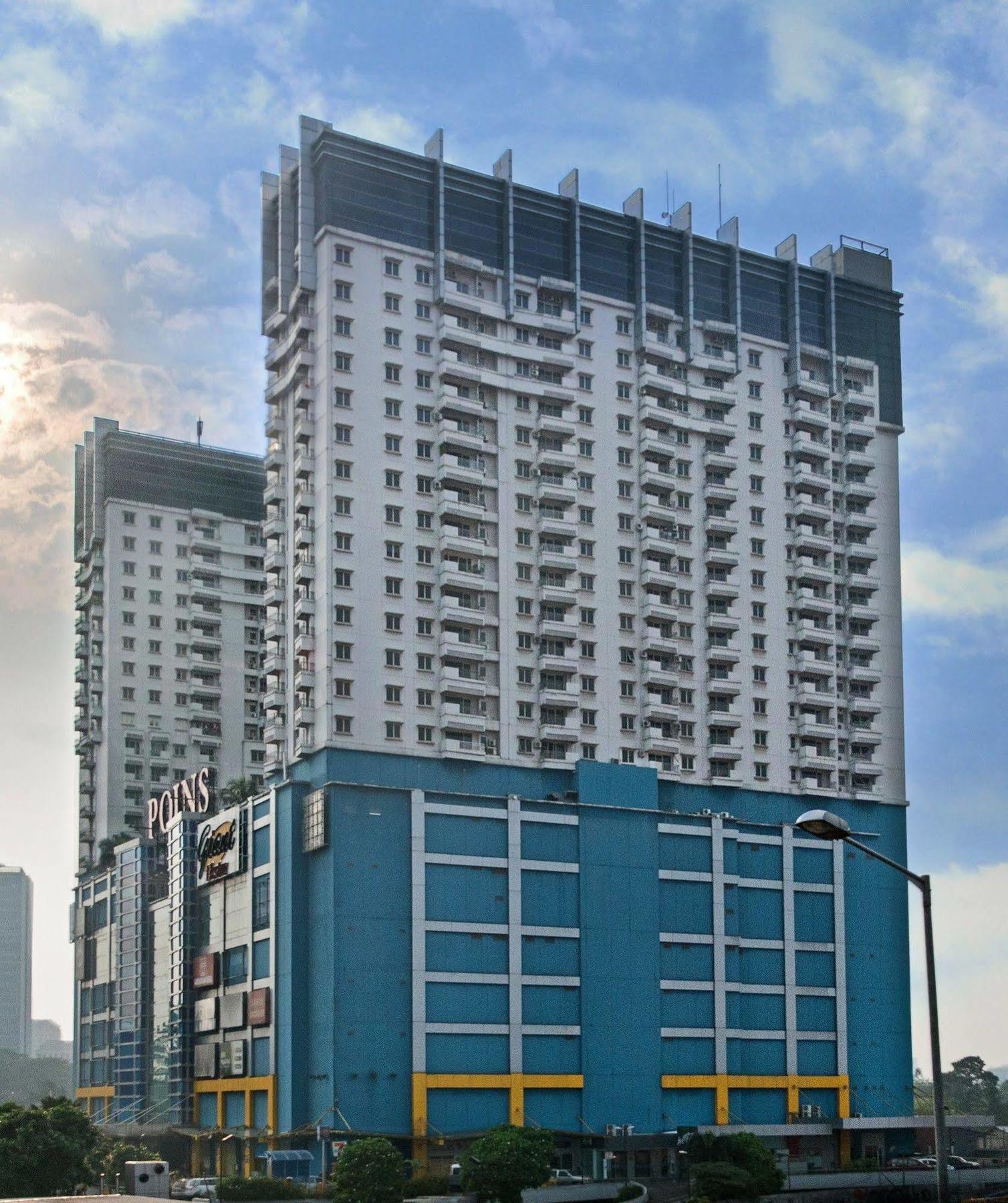 Grand Whiz Poins Simatupang Jakarta Exterior foto